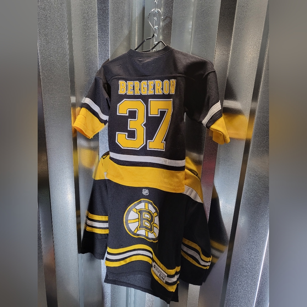 Kids Boston Bruins jerseys